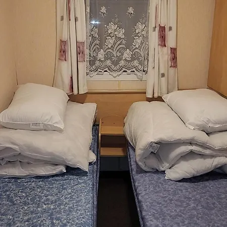 Bay - Caravan *